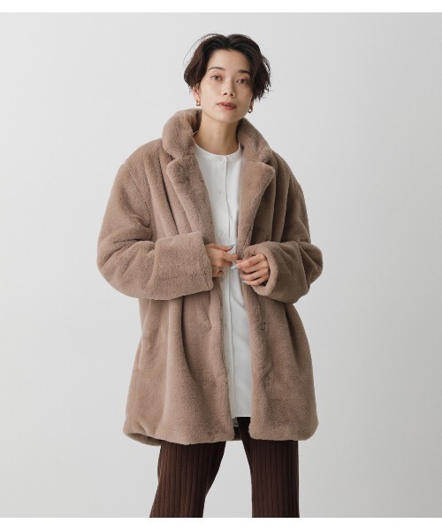 AZUL by moussy(アズールバイマウジー)の「FLUFFY CHESTER COATフラッフィーチェスターコート(チェスターコート・レディース・グレー/ベージュ・SMALL/MEDIUM)」の15枚目の写真
