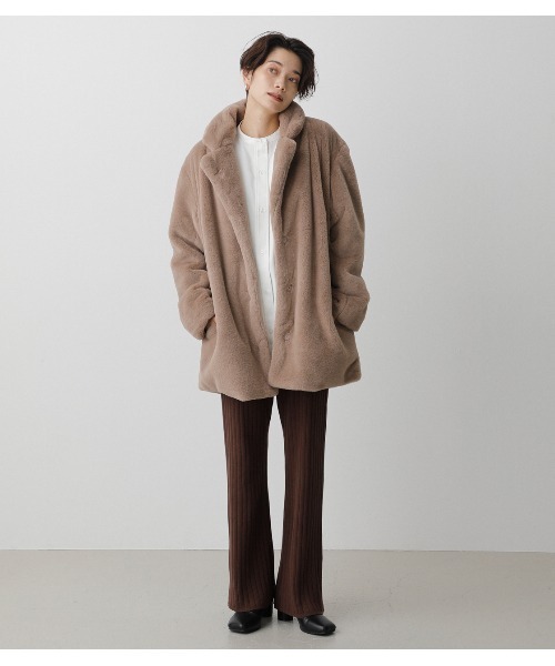 AZUL by moussy(アズールバイマウジー)の「FLUFFY CHESTER COATフラッフィーチェスターコート(チェスターコート・レディース・グレー/ベージュ・SMALL/MEDIUM)」の17枚目の写真