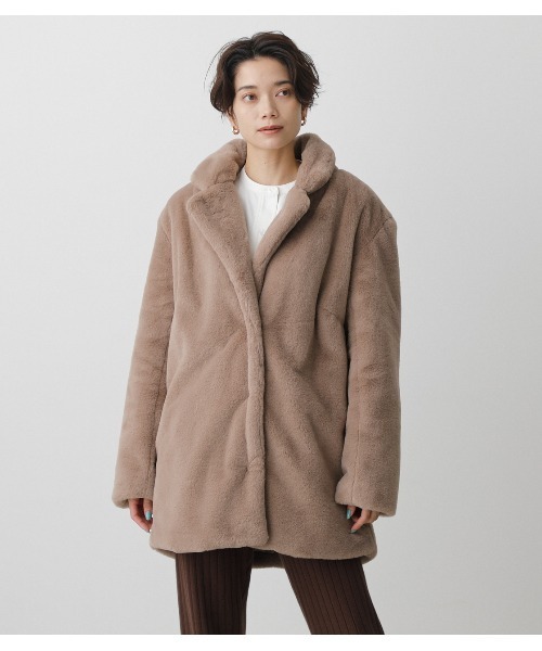 AZUL by moussy(アズールバイマウジー)の「FLUFFY CHESTER COATフラッフィーチェスターコート(チェスターコート・レディース・グレー/ベージュ・SMALL/MEDIUM)」の18枚目の写真