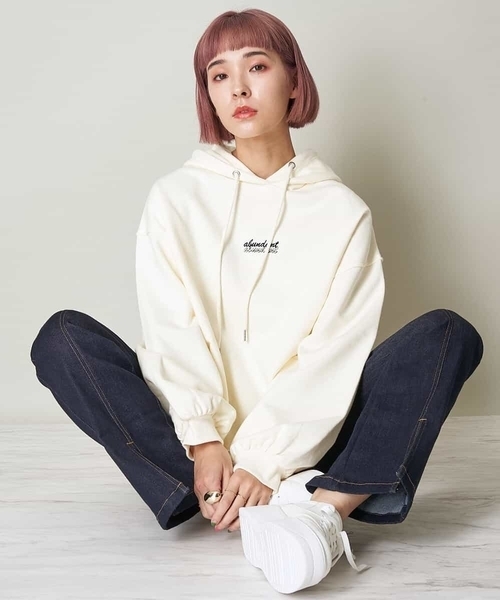 A de a.v.v(アードアー・ヴェ・ヴェ)の「裾リボンロゴパーカー(パーカー・レディース・ライトピンク/アイボリー/ブラック・38/36)」の18枚目の写真