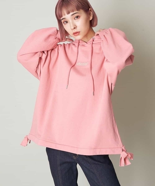 A de a.v.v(アードアー・ヴェ・ヴェ)の「裾リボンロゴパーカー(パーカー・レディース・ライトピンク/アイボリー/ブラック・38/36)」の20枚目の写真