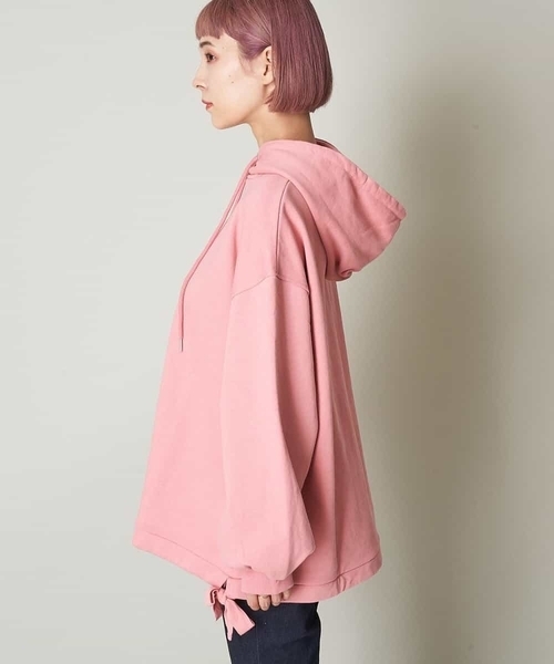 A de a.v.v(アードアー・ヴェ・ヴェ)の「裾リボンロゴパーカー(パーカー・レディース・ライトピンク/アイボリー/ブラック・38/36)」の4枚目の写真