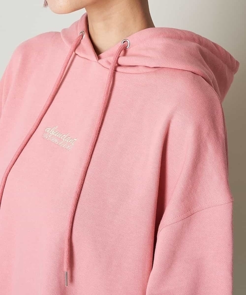 A de a.v.v(アードアー・ヴェ・ヴェ)の「裾リボンロゴパーカー(パーカー・レディース・ライトピンク/アイボリー/ブラック・38/36)」の6枚目の写真