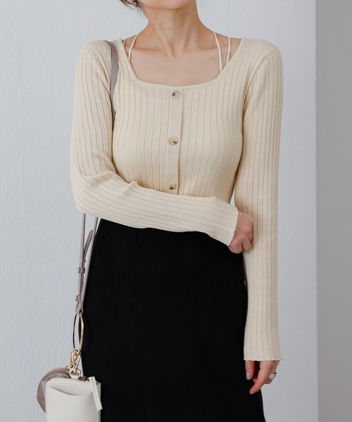 COLONY 2139（コロニートゥーワンスリーナイン）の「ボタン付スクエアネックワイドリブニットプルオーバー（ニット/セーター・レディース・ブラック/アイボリー/グリーン/モカ・FREE）」の21枚目の写真