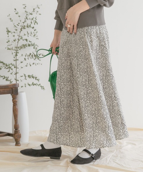 ITEMS URBANRESEARCH(アイテムズ アーバンリサーチ)の「レオパードロングスカート(スカート・レディース・ブラック/オフホワイト/モカ・FREE)」の13枚目の写真