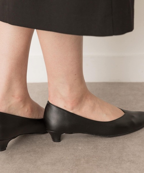RODE SKO(ロデスコ)の「『MADE IN JAPAN』3センチプレーンパンプス(パンプス・レディース・ブラック/ベージュ/アニマル・36/37/38)」の18枚目の写真