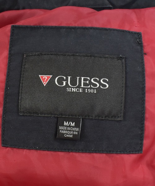 Guess(ゲス)の「【ヴィンテージ古着】GUESS/ゲス ロゴ刺繍 中綿入りベスト(ダウンベスト・メンズ・ブラック・MEDIUM)」の2枚目の写真