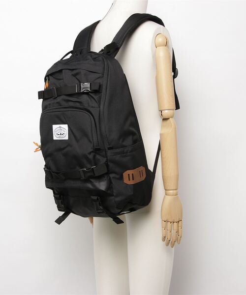 POLeR(ポーラー)の「【POLER / ポーラー】JOURNEY BAG(バックパック/リュック・メンズ・ブラック/グリーン系カモフラージュ・FREE)」の6枚目の写真