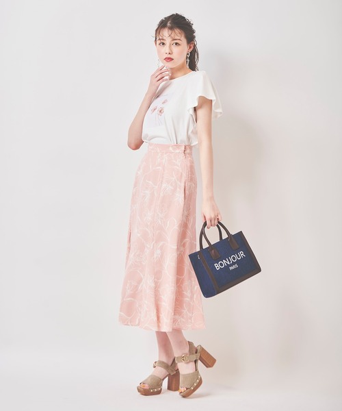 31 Sons de mode（トランテアン　ソン　ドゥ　モード）の「フラワーフォト風Ｔシャツ（Tシャツ/カットソー・レディース・ブラック/オフホワイト・36）」の15枚目の写真