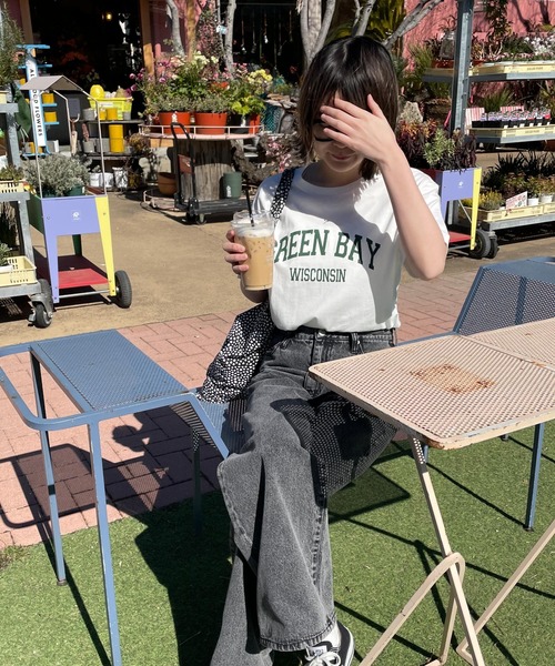 WEGO(ウィゴー)の「WEGO/ドロップショルダーカレッジロゴTシャツ(Tシャツ/カットソー・レディース・ホワイト/ライトグレー/ダークグリーン/その他1/ホワイト系その他/スミクロ・FREE)」の22枚目の写真