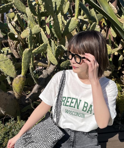 WEGO(ウィゴー)の「WEGO/ドロップショルダーカレッジロゴTシャツ(Tシャツ/カットソー・レディース・ホワイト/ライトグレー/ダークグリーン/その他1/ホワイト系その他/スミクロ・FREE)」の11枚目の写真