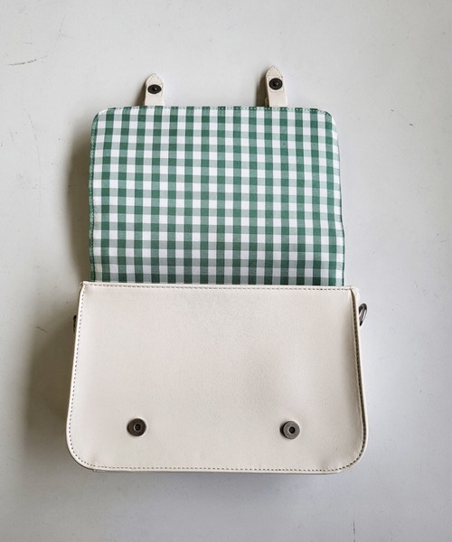 MERLOT（メルロー）の「フェイクレザーサッチェルBAG（ショルダーバッグ・レディース・ホワイト/ブラック/レッド・FREE）」の9枚目の写真