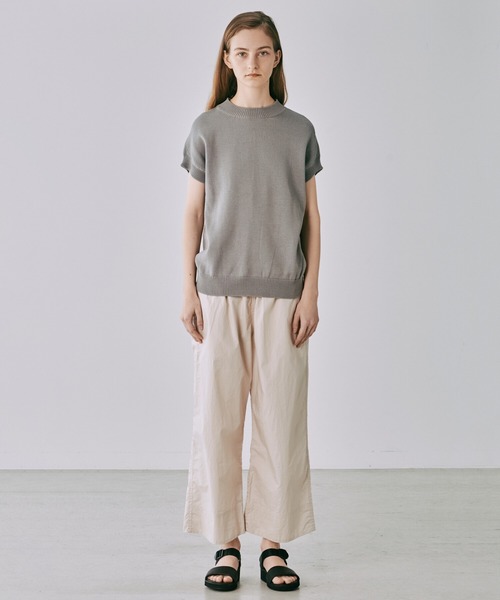 THIBAULT VAN DER STRAETE（ティボー・ヴァン・ダル・ストラット）の「THIBAULT VAN DER STRAETE | モックネックニットプルオーバー  WOMEN（ニット/セーター・レディース・イエロー/グレー/ベージュ・SMALL）」の8枚目の写真