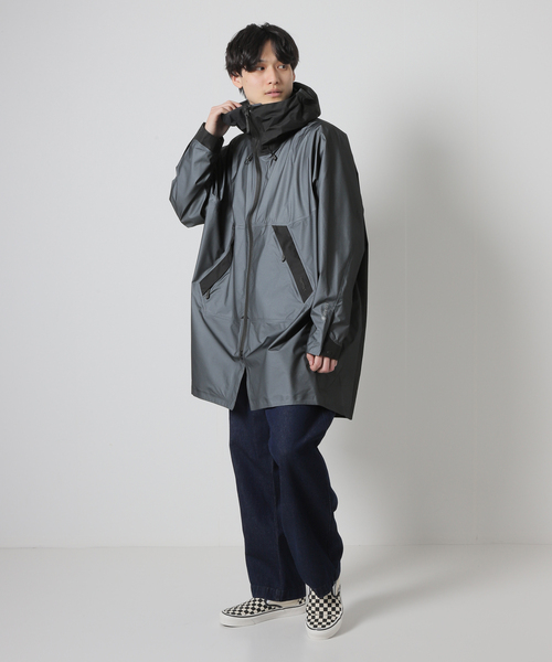 JOURNAL STANDARD relume(ジャーナルスタンダード レリューム)の「MARMOT INFUSE GORE-TEX SHAKEDRY Silent Poncho Coat(その他アウター・メンズ・ブラック・MEDIUM/LARGE)」の2枚目の写真