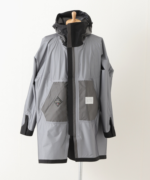 JOURNAL STANDARD relume(ジャーナルスタンダード レリューム)の「MARMOT INFUSE GORE-TEX SHAKEDRY Silent Poncho Coat(その他アウター・メンズ・ブラック・MEDIUM/LARGE)」の17枚目の写真