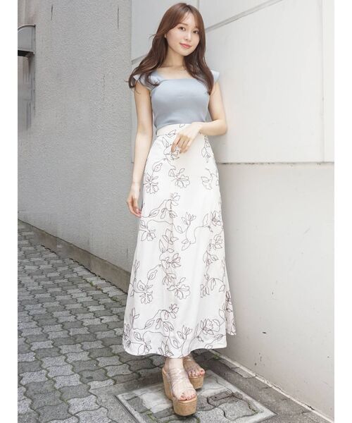 MERCURYDUO（マーキュリーデュオ）の「配色バックリボンコンパクトニット（ニット/セーター・レディース・ブラック/オフホワイト/ライム/ブルー・FREE）」の20枚目の写真