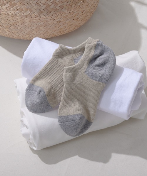 GUNZE（グンゼ）の「【GUNZE×TYPY】ベリーショートソックス（ソックス/靴下・メンズ・ブラック/ブラウン/サックスブルー/イエロー/オレンジ/ホワイト・23cm～25cm/25cm～27cm）」の4枚目の写真