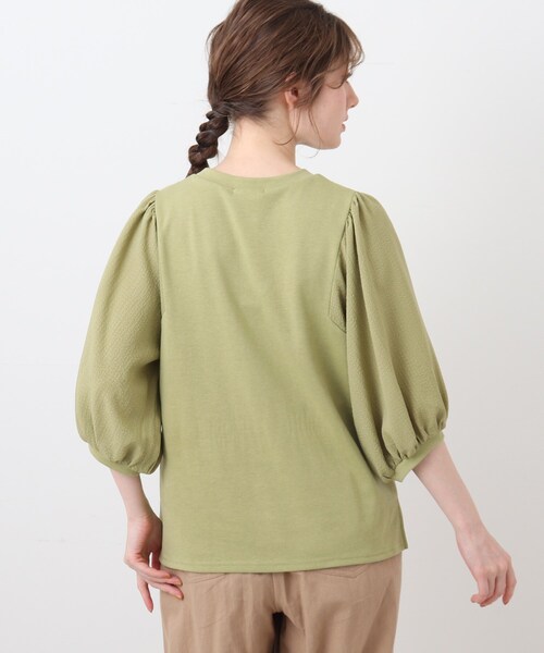 DRESKIP(ドレスキップ)の「◆【ぽわん袖/お洒落見え】袖シボシボ異素材七分袖トップス(Tシャツ/カットソー・レディース・オフホワイト/グリーン/ブラック/黄緑系・03/02/04)」の7枚目の写真