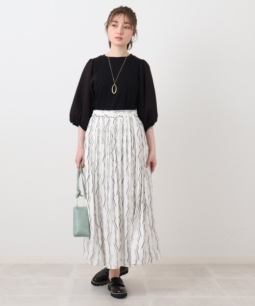 DRESKIP(ドレスキップ)の「◆【ぽわん袖/お洒落見え】袖シボシボ異素材七分袖トップス(Tシャツ/カットソー・レディース・オフホワイト/グリーン/ブラック/黄緑系・03/02/04)」の21枚目の写真