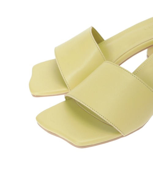 CEDNIE(セドニー)の「シリンダーヒールサンダル(サンダル・レディース・アイボリー/ブラック/ライム・22.5cm/24.0cm/23.0cm/23.5cm/24.5cm/25.0cm)」の21枚目の写真