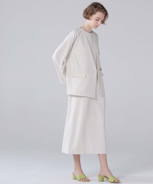 CEDNIE(セドニー)の「シリンダーヒールサンダル(サンダル・レディース・アイボリー/ブラック/ライム・22.5cm/24.0cm/23.0cm/23.5cm/24.5cm/25.0cm)」の19枚目の写真