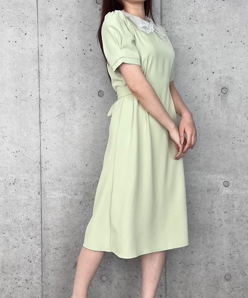 Crea titty&Co. PETIT（クレアティティーアンドコープチ）の「【Crea titty&Co.PETIT】レースカラータックミディワンピース（ワンピース・レディース・グリーン・FREE）」の5枚目の写真