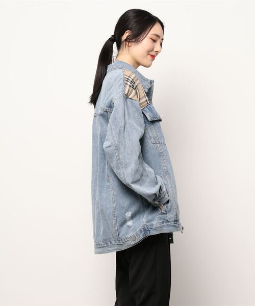 GGD SELECT（ジージーディー　セレクト）の「チェック柄切り替えデニムジャケット（デニムジャケット・レディース・ライトブルー・FREE）」の13枚目の写真