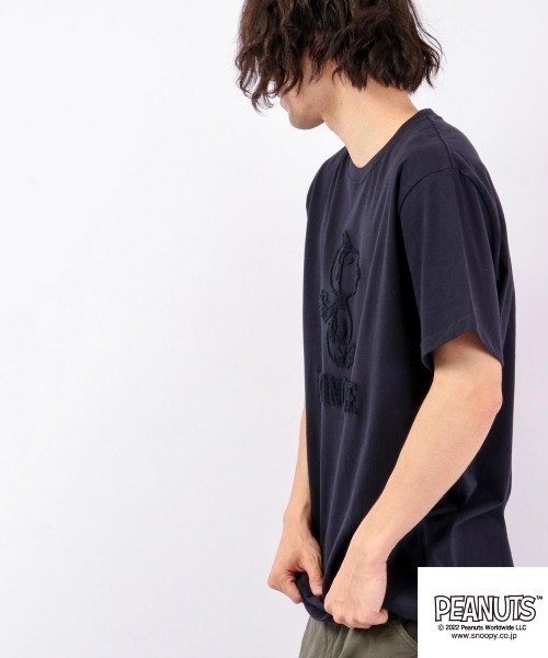 PEANUTS(ピーナッツ)の「PEANUTS スヌーピー 刺繍 半袖Tシャツ(Tシャツ/カットソー・メンズ・ホワイト/パープル/カーキ/ネイビー・LL/L/M)」の14枚目の写真