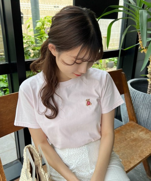 one after another NICE CLAUP（ワンアフターアナザーナイスクラップ）の「くま刺繍Tシャツ（Tシャツ/カットソー・レディース・ホワイト/ネイビー/サックスブルー/ピンク・FREE）」の8枚目の写真