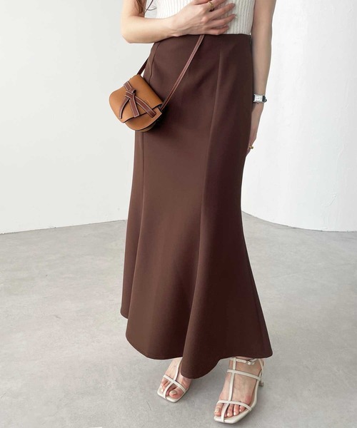 GeeRA(ジーラ)の「ストレッチマーメイドスカート(スカート・レディース・パープル/ブラウン/ブラック/アイボリー・MEDIUM/XX-LARGE/LARGE/SMALL/X-LARGE)」の21枚目の写真