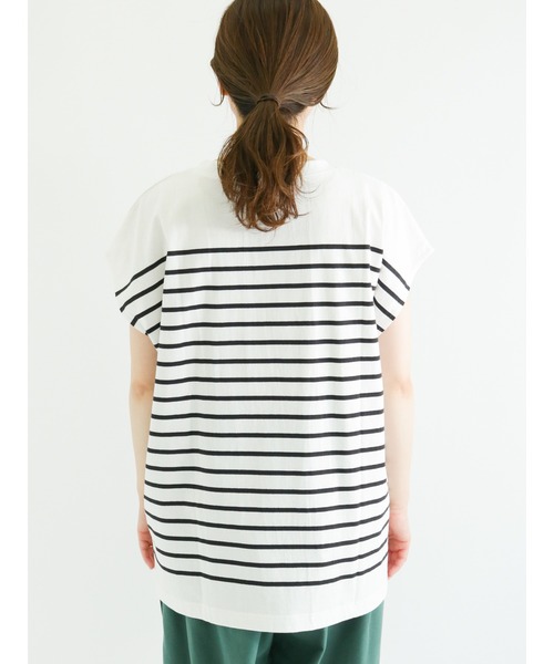 Samansa Mos2(サマンサ モスモス)の「フレンチスリーブパネルボーダーTシャツ(ニット/セーター・レディース・ブルー/パープル/ベージュ/ブラック・フリ-)」の14枚目の写真