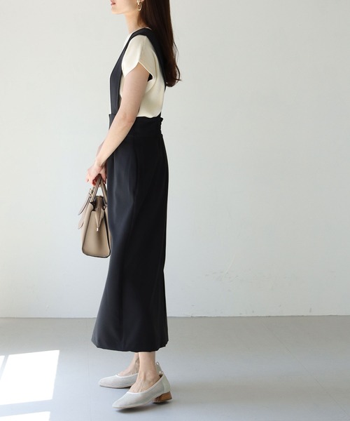 HER CLOSET（ハークローゼット）の「【shemoshelly】ハイウエストコクーンシルエットジャンパースカート（ジャンパースカート・レディース・ブラック/ベージュ・M）」の13枚目の写真