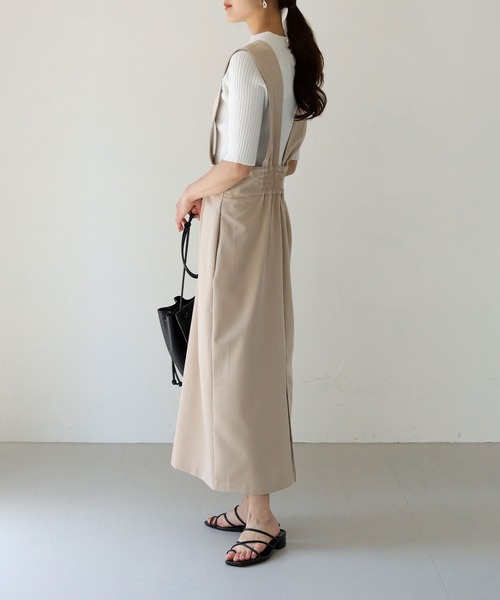 HER CLOSET（ハークローゼット）の「【shemoshelly】ハイウエストコクーンシルエットジャンパースカート（ジャンパースカート・レディース・ブラック/ベージュ・M）」の22枚目の写真