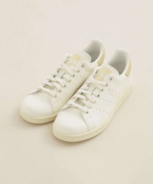 adidas（アディダス）の「adidas/ＳＴＡＮ　ＳＭＩＴＨ（スニーカー・レディース・ベージュ・22.5/24/24.5/23.5/23）」の9枚目の写真