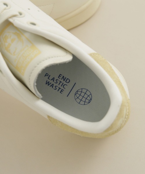 adidas（アディダス）の「adidas/ＳＴＡＮ　ＳＭＩＴＨ（スニーカー・レディース・ベージュ・22.5/24/24.5/23.5/23）」の4枚目の写真