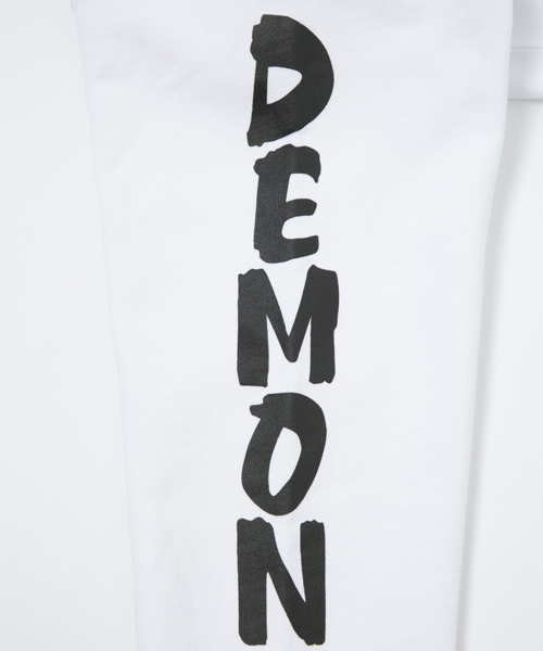 XLARGE（エクストララージ）の「SPEED DEMON PULLOVER HOOD SWEAT（パーカー・メンズ・ホワイト/ブラック/アッシュ/ネイビー・X-LARGE/MEDIUM/LARGE/SMALL）」の7枚目の写真