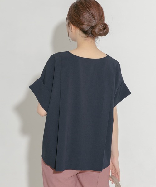 URBAN RESEARCH ROSSO（アーバンリサーチロッソ）の「リネンライクニュアンススリーブブラウス（シャツ/ブラウス・レディース・ネイビー/ベージュ系その他/ブルー系その他・FREE）」の13枚目の写真