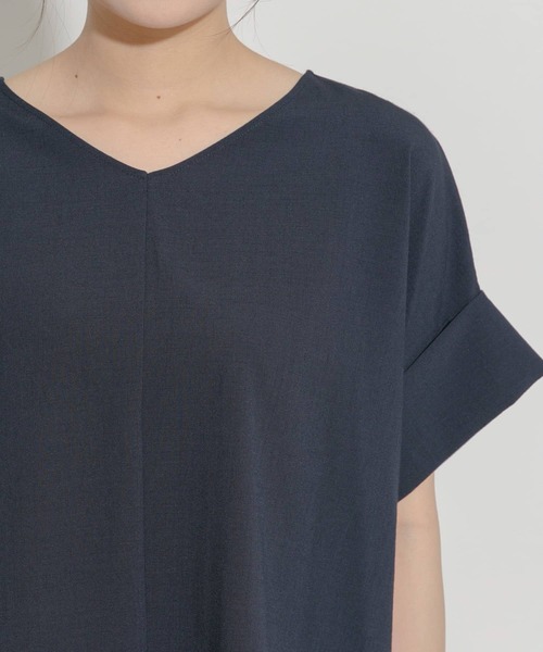 URBAN RESEARCH ROSSO（アーバンリサーチロッソ）の「リネンライクニュアンススリーブブラウス（シャツ/ブラウス・レディース・ネイビー/ベージュ系その他/ブルー系その他・FREE）」の20枚目の写真