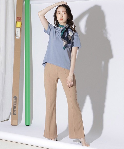 REDYAZEL（レディアゼル）の「スリットイージーパンツ（その他パンツ・レディース・ベージュ/ブラック・FREE）」の3枚目の写真