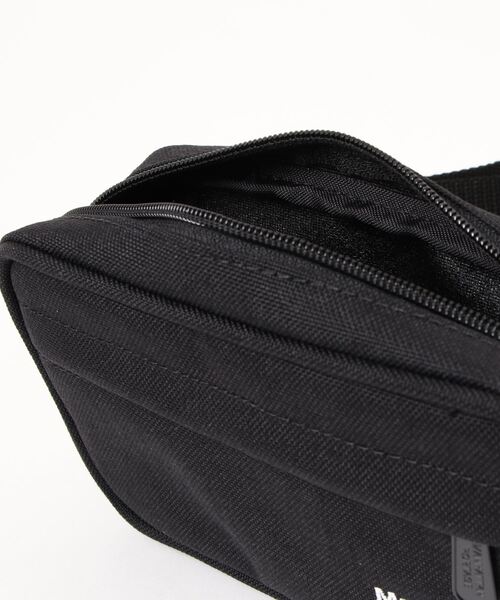 Manhattan Portage（マンハッタンポーテージ）の「Cobble Hill Waist Bag（ボディバッグ/ウエストポーチ・メンズ・ブラック・X-SMALL）」の10枚目の写真