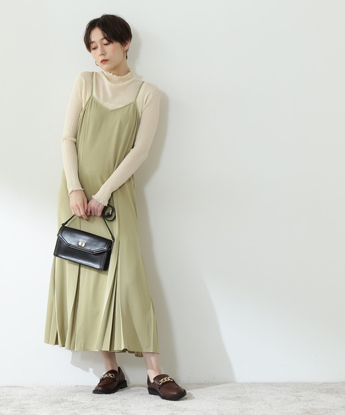 N.(N. Natural Beauty Basic)(エヌエヌナチュラルビューティーベーシック)の「◆プリーツマーメイドキャミワンピース(ワンピース・レディース・ブラック/オフホワイト/ライトグリーン・MEDIUM)」の17枚目の写真