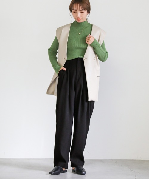 select MOCA(セレクトモカ)の「ハイウエストダブルタックパンツ(スラックス・レディース・テラコッタ/ブラック/ダークベージュ・FREE)」の15枚目の写真