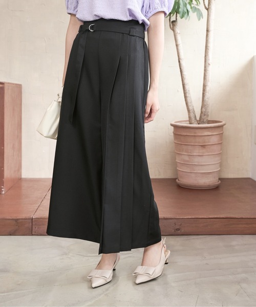 CHAN ME（チャンミ）の「ベルト付サイドプリーツワイドパンツ（その他パンツ・レディース・ブラック/モカ・MEDIUM/LARGE）」の9枚目の写真