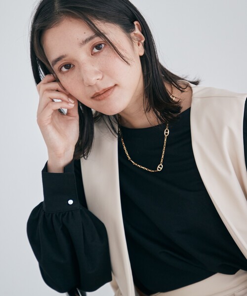 THE SHOP TK (ザ ショップ ティーケー )の「◆【レザー見え】バックルベルト付ベスト(ベスト・レディース・オフホワイト/ブラウン系・12)」の14枚目の写真