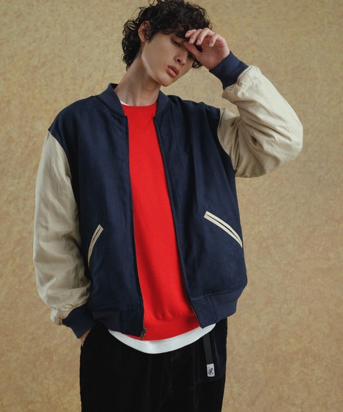 ADAM ET ROPE'（アダムエロペ）の「《ドラマ着用》【小松マテーレ】スナバックナイロン オーバーサイズ リバーシブル MA1×スタジャン/ユニセックス（MA-1・メンズ・ブラック/オフホワイト/グリーン・L/M）」の22枚目の写真