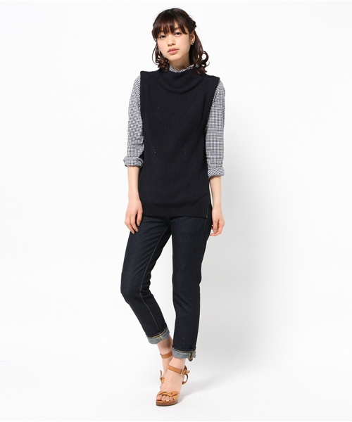 DISCOAT（ディスコート）の「【Discoat】アイレット入りロングベスト（ニット/セーター・レディース・ライトグレー/ネイビー/アイボリー・ﾌﾘ-）」の7枚目の写真