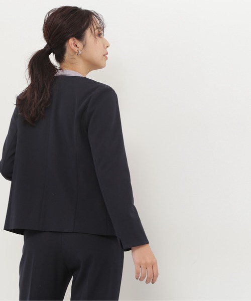 NATURAL BEAUTY BASIC(ナチュラルビューティーベーシック)の「<コスミカルウォームライトセットアップ>ノーカラージャケット(ノーカラージャケット・レディース・グレー/ネイビー・SMALL/MEDIUM)」の10枚目の写真