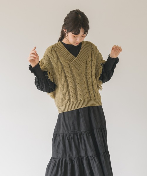 idem(イデム)の「fringe knit vest/フリンジニットベスト(ベスト・レディース・アイボリー/モカ・FREE)」の17枚目の写真