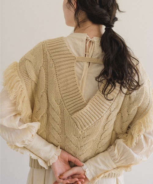 idem(イデム)の「fringe knit vest/フリンジニットベスト(ベスト・レディース・アイボリー/モカ・FREE)」の9枚目の写真