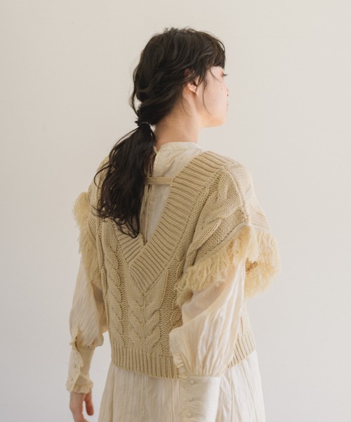 idem(イデム)の「fringe knit vest/フリンジニットベスト(ベスト・レディース・アイボリー/モカ・FREE)」の10枚目の写真